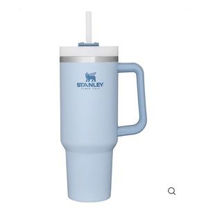 Stanley Adventure Quencher 40oz beautiful Chambray! 🦋💙NWT